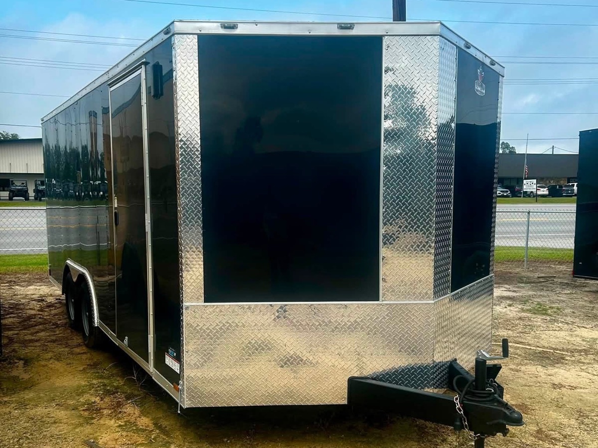 8.5′ × 18′ Enclosed Cargo