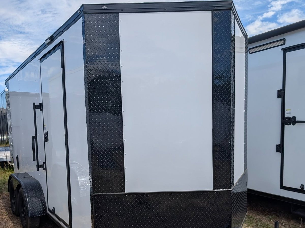 7′ × 14′ Enclosed Cargo